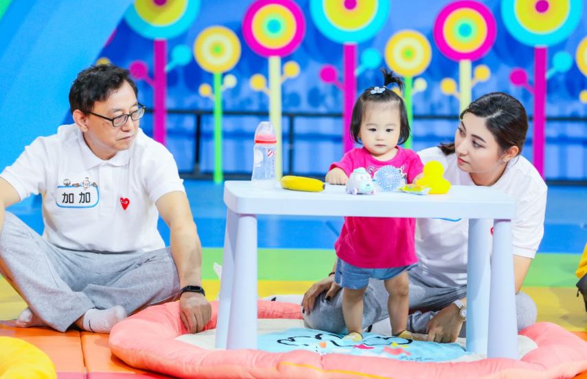 亲子游戏精选_亲子游戏100例_7-9个月的亲子游戏